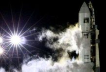 Tàu vũ trụ của Nga đang lao về Trái đất Tàu vũ trụ của Nga đang lao về Trái đất