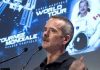 Phi hành gia Chris Hadfield sắp giải nghệ