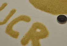 Dùng cát làm cực dương, tăng gấp 3 hiệu năng cho pin Li-ion