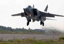 Sức mạnh tuyệt đối của máy bay đánh chặn nhanh nhất thế giới MiG-31