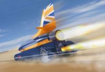 Thử động cơ rốc két cho xe đua