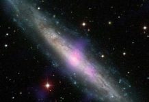 Phát hiện ra hai lỗ đen khổng lồ ẩn nấp trong các thiên hà gần chúng ta Phát hiện ra hai lỗ đen khổng lồ ẩn nấp trong các thiên hà gần chúng ta