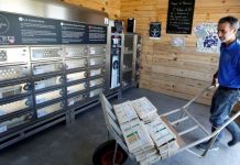 Máy bán hàu sống tự động ở Pháp