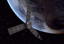 Tàu thăm dò sao Mộc Juno bay sát Trái đất Tàu thăm dò sao Mộc Juno bay sát Trái đất