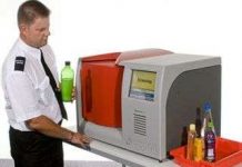 Máy quét xác định chất lỏng tại phi trường