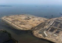 Rào cản ngăn thủ đô Indonesia xây trường thành chống ngập