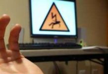 Sự cố ý khiến vết thương trở nên đau hơn