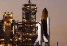 NASA lại hoãn phóng tàu con thoi Discovery NASA lại hoãn phóng tàu con thoi Discovery