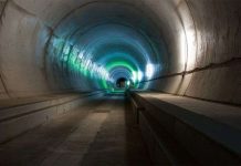 Những kỷ lục cực "khủng" của đường hầm xe lửa dài nhất thế giới