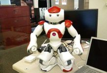 Ôsin Robot chăm nuôi người già yếu Ôsin Robot chăm nuôi người già yếu