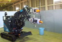 Hitachi ra mắt robot dọn dẹp nhà máy Fukushima Hitachi ra mắt robot dọn dẹp nhà máy Fukushima