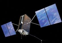 Hacker dự định phóng vệ tinh riêng