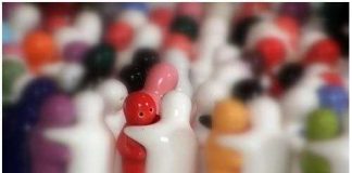 Kết bạn trực tuyến: nơi công nghệ và tiến hóa gặp nhau