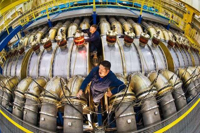 Bên trong cỗ máy tái tạo được bom hạt nhân và hố đen Vũ trụ đặt tại Mexico