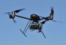 Máy bay không người lái trang bị camera Máy bay không người lái trang bị camera