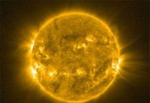 Từ trường mặt trời sắp đảo cực