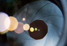 Camera phân tích cảm xúc