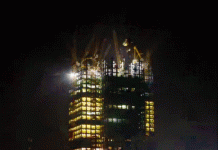 Trung Quốc xây tòa nhà 57 tầng trong thời gian kỷ lục 19 ngày