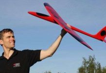 Máy bay không người lái sinh học