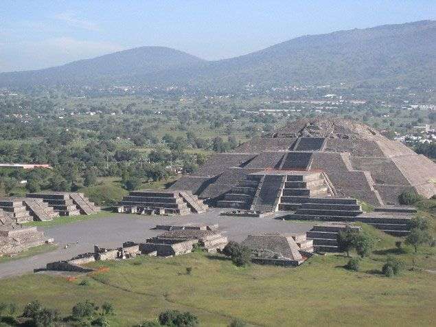 Bí mật bên trong Kim tự tháp Mặt trời