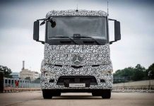 Daimler giới thiệu Mercedes-Benz Urban eTruck - Xe tải nặng chạy điện hoàn toàn