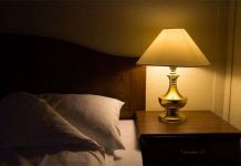 Bóng đèn thông minh giúp bạn ngủ nghỉ đúng giờ