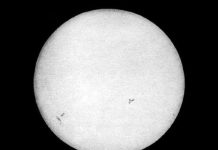 10 bức ảnh thiên văn đi cùng năm tháng