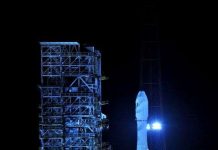 Trung Quốc phóng vệ tinh cho Nigeria