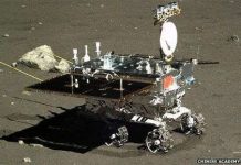 Tàu Thỏ Ngọc của Trung Quốc “chết yểu” trên mặt trăng