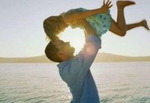 Muốn hạnh phúc hơn, hãy nói chuyện với bố