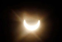 Ngắm nhật thực một phần trên hành tinh Ngắm nhật thực một phần trên hành tinh