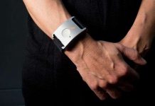 Đồng hồ biết dự báo nguy hiểm sắp xảy ra