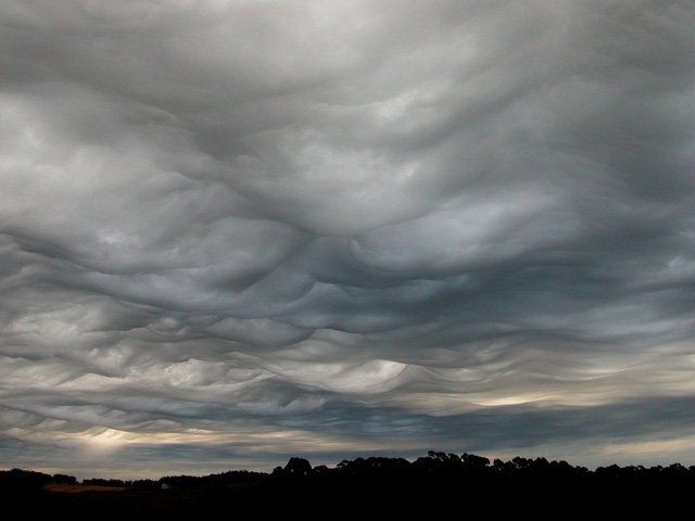 Những đám mây đáng sợ này vừa mới được phân loại vào Bản đồ Mây Quốc tế