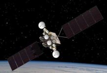 Mỹ cứu thành công vệ tinh 1,7 tỉ USD