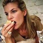 Vì sao chúng ta thèm phát điên?