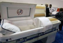 Xuất hiện loại quan tài “tiêu hóa” thi thể Xuất hiện loại quan tài "tiêu hóa" thi thể