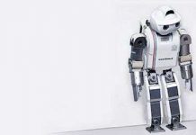 Hóa thân vào robot