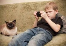 Giải mã phản ứng tiêu cực của "game thủ" khi thua trận