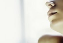 Mở khóa điện thoại bằng môi, tai và nhịp tim