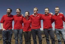 Nhóm chuyên gia Sao Hỏa của NASA rời Hawaii sau nhiều tháng cách ly Nhóm chuyên gia Sao Hỏa của NASA rời Hawaii sau nhiều tháng cách ly