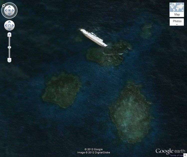 Những hình ảnh kì lạ nhất của Trái đất trên Google Earth