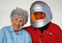 Thiết bị "hóa" người trẻ thành người già