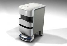 Robot đưa thuốc trong bệnh viện