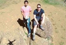 Soi gương có thể đoán được bệnh Chụp ảnh "tự sướng" bằng thiết bị bay