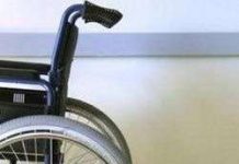 Xe lăn tự điều khiển cho người tàn tật