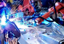 Châu Âu chuẩn bị luật cho cuộc cách mạng robot công nhân