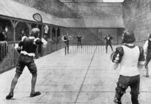 Tròn mắt với 6 điều cấm lố bịch đến nực cười thời Trung Cổ