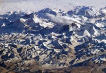 NASA đặt nhầm đỉnh Everest vào địa phận Ấn Độ