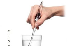 Siêu bàn chải đánh răng không cần dùng kem vẫn sạch