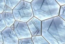 Vật liệu thu quang năng trong suốt